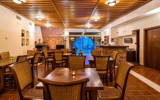 Spilia Village Hotel & Villas