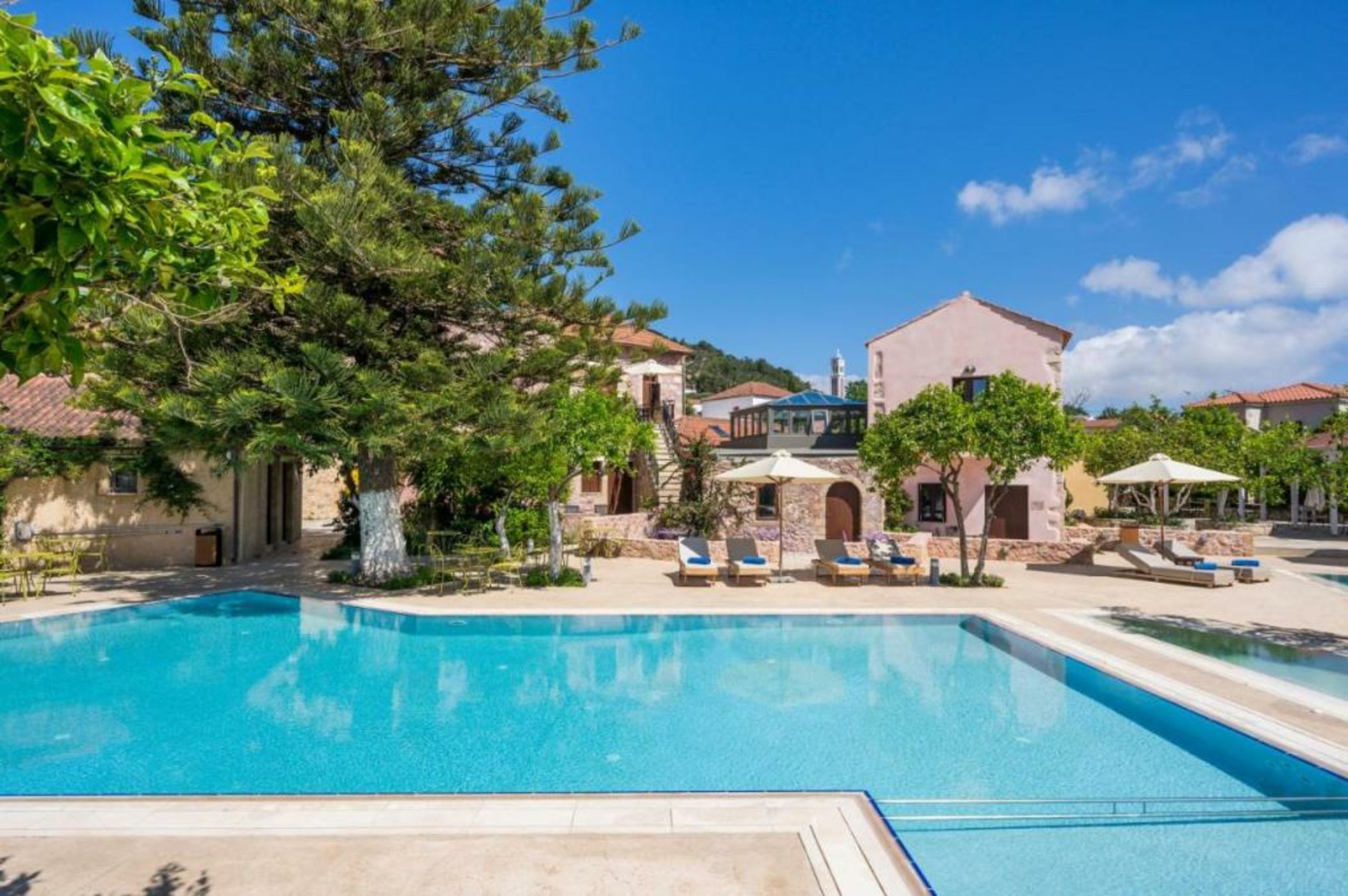 Spilia Village Hotel & Villas