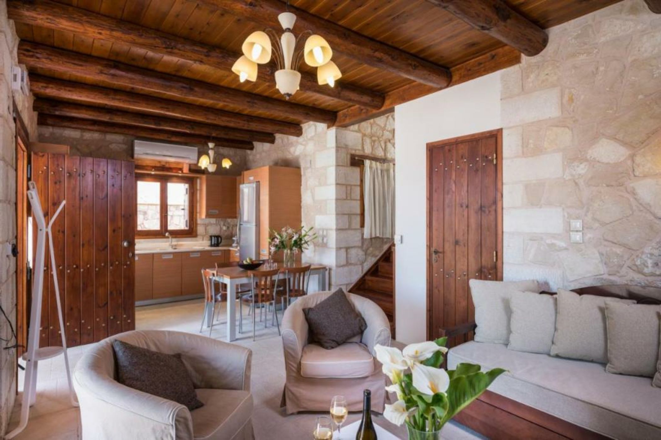 Spilia Village Hotel & Villas