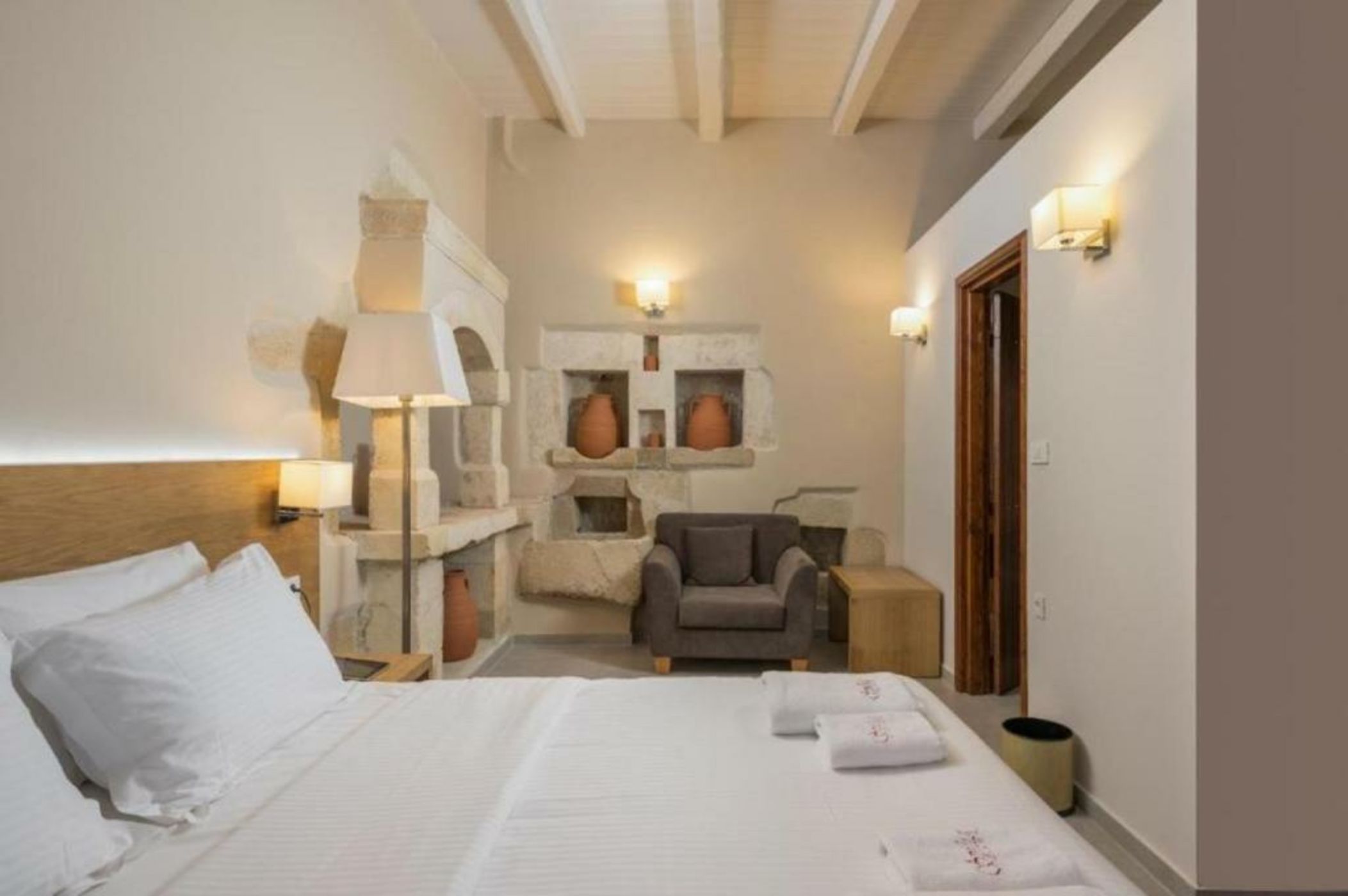 Spilia Village Hotel & Villas