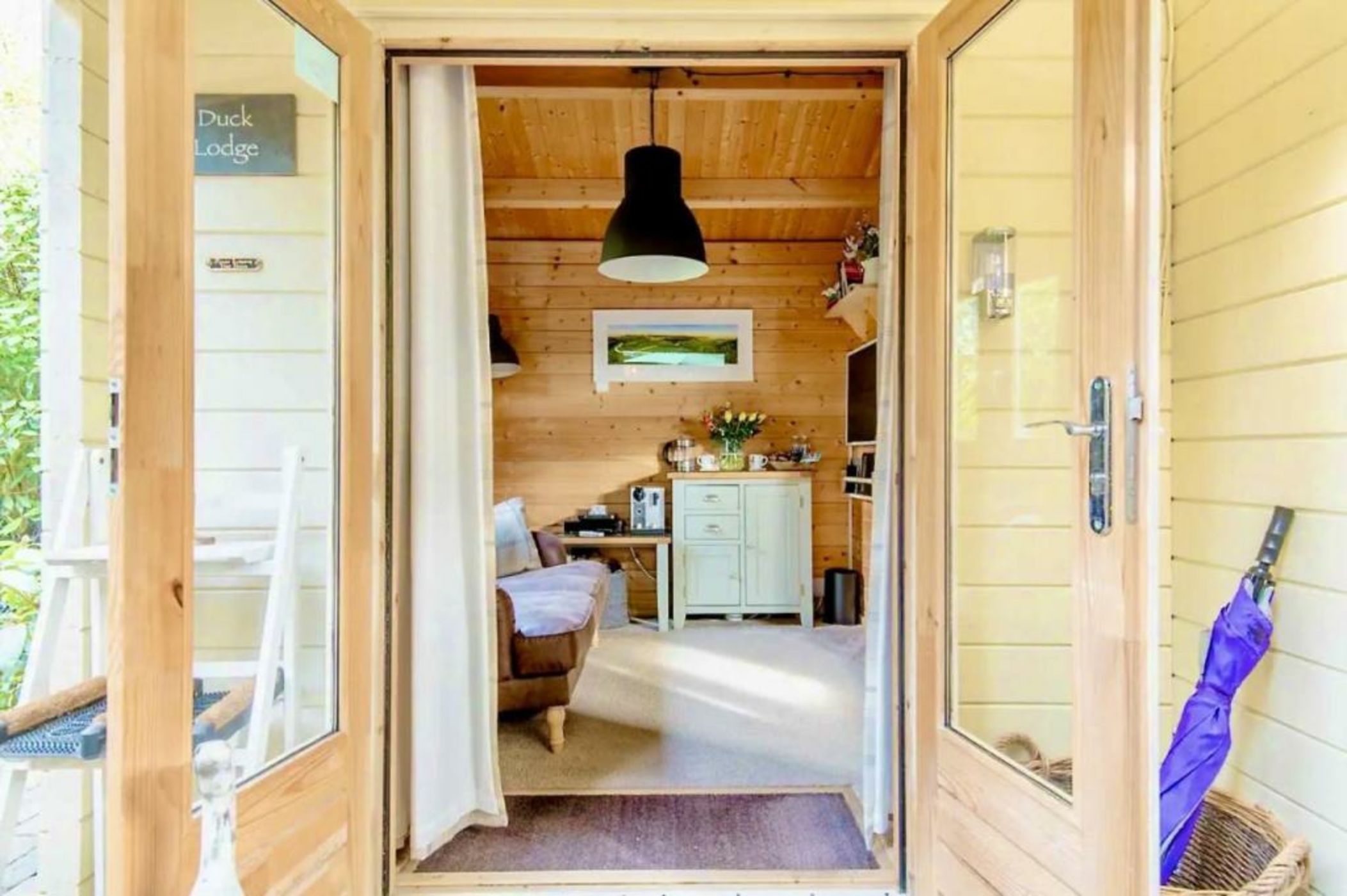 Duck Lodge B&B