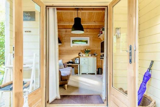 Duck Lodge B&B
