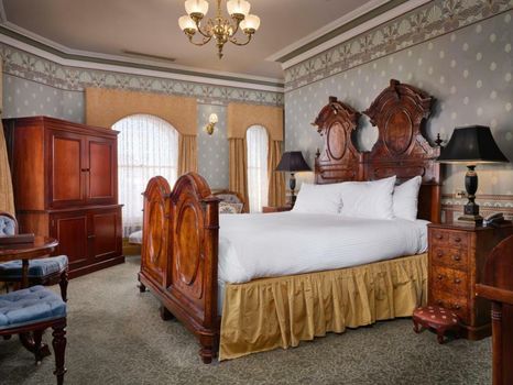 Craig's Royal Hotel