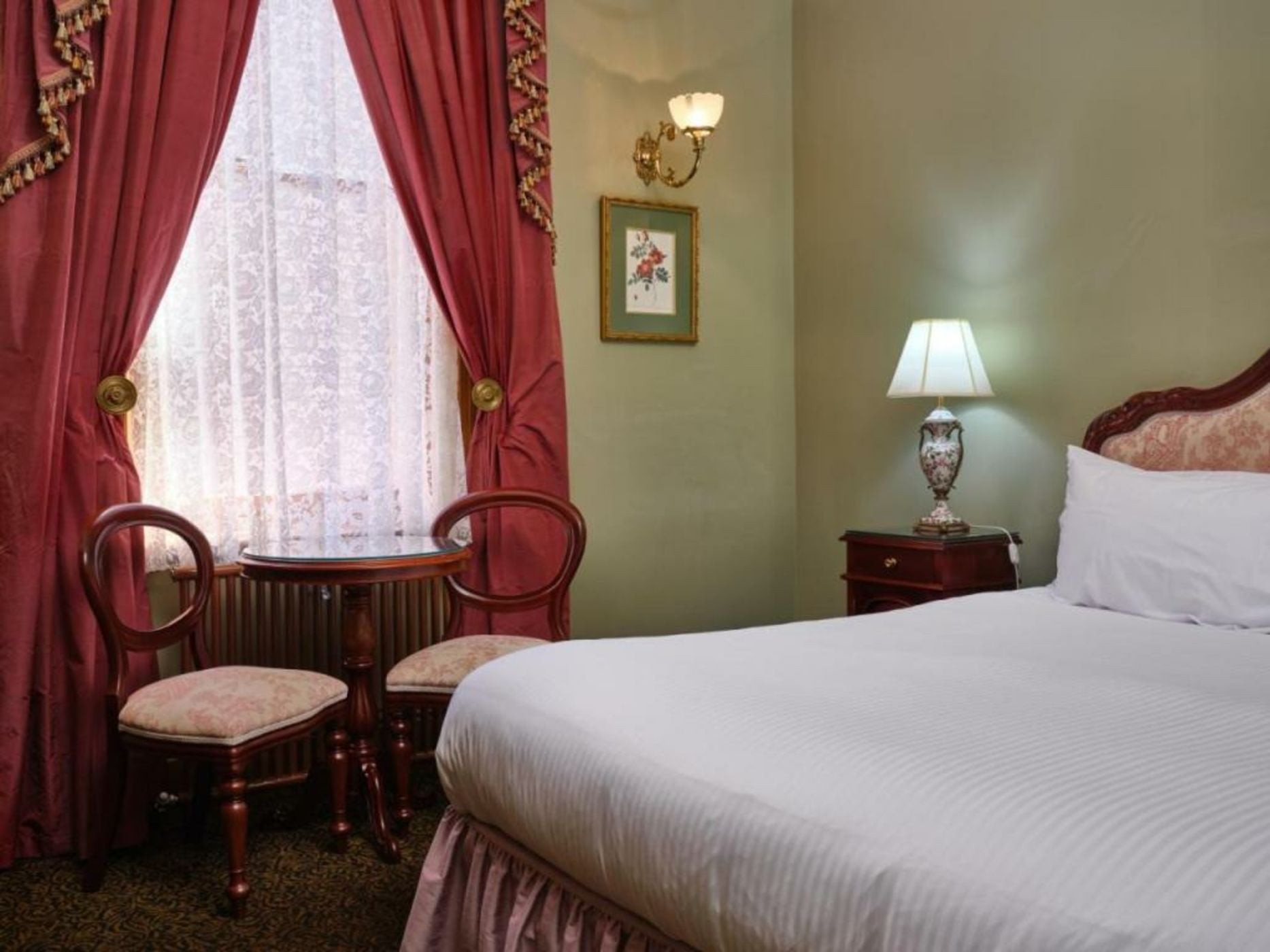Craig's Royal Hotel