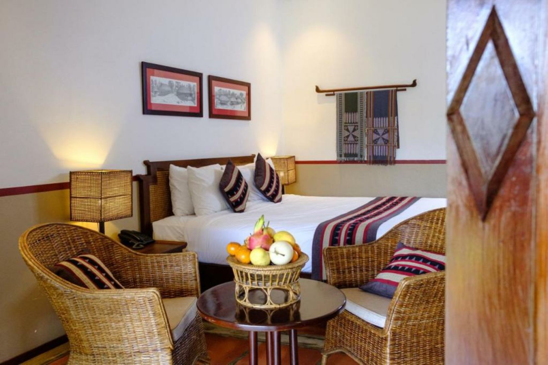 Riverside Boutique Resort, Vang Vieng