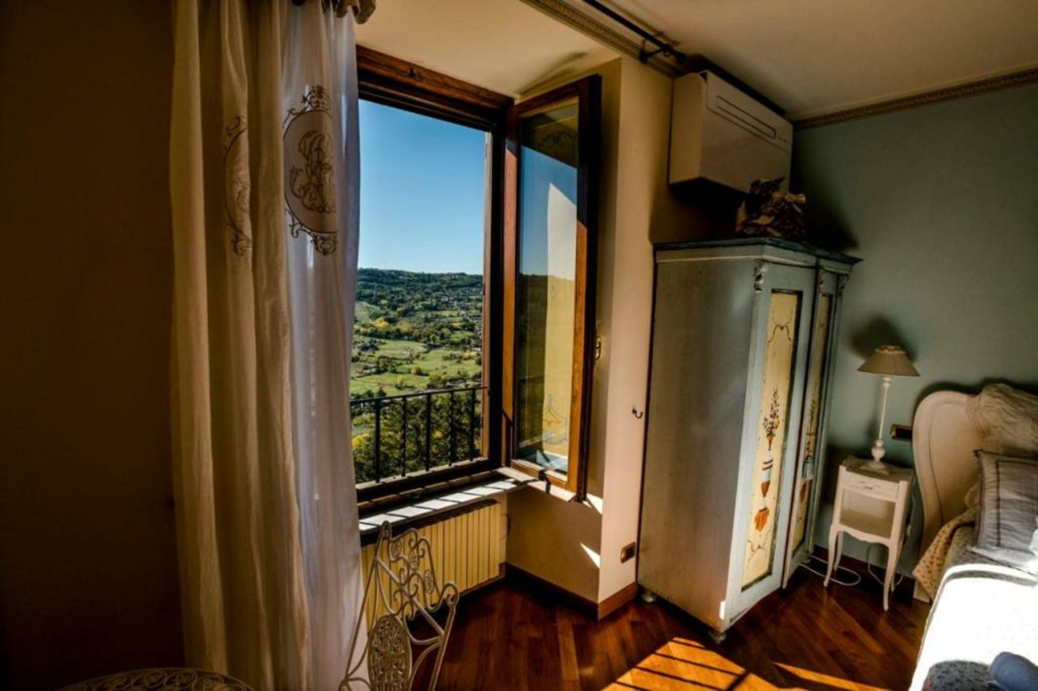 Ripa Medici, camere con vista e parcheggio incluso