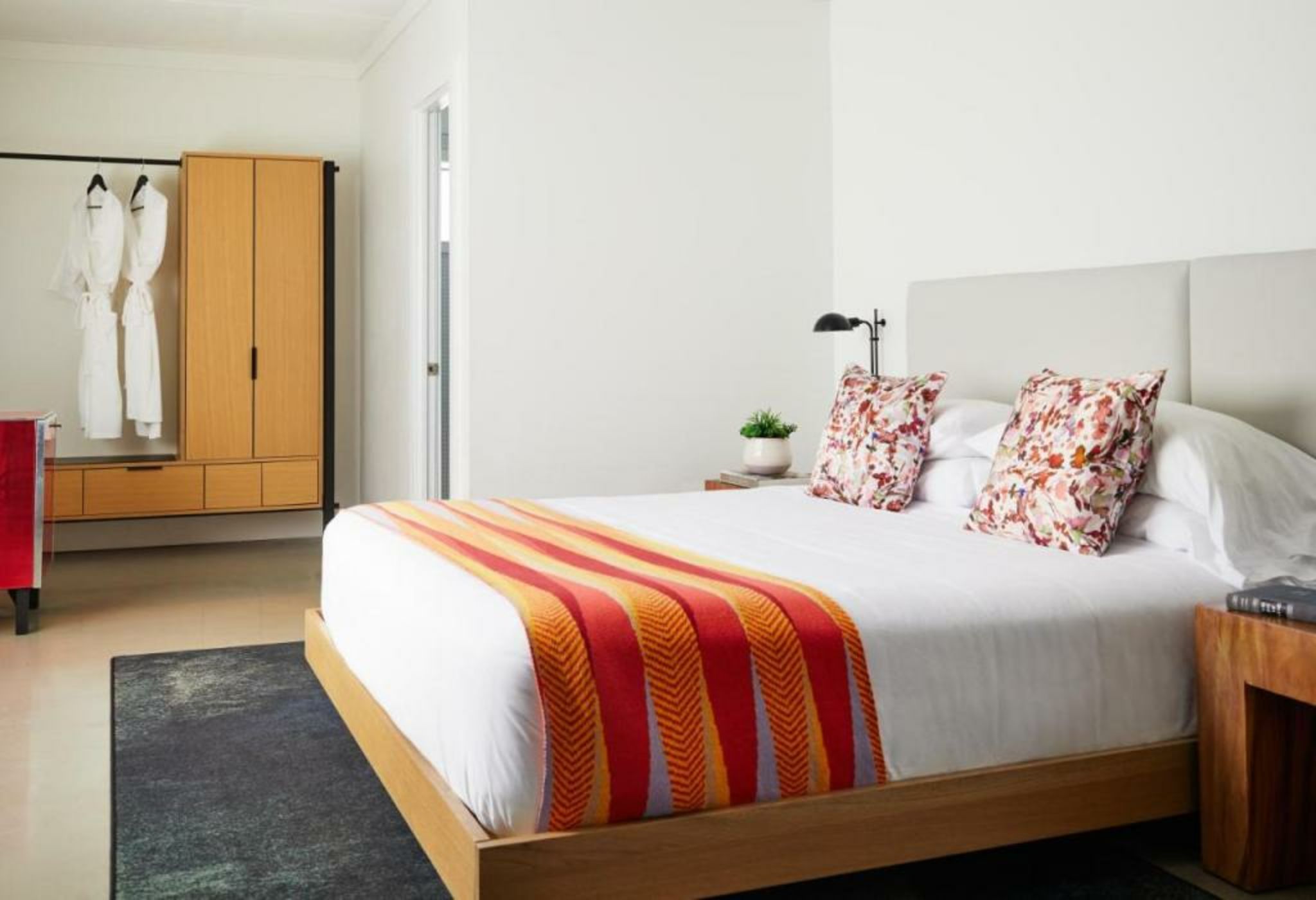 Bluebird Spa City Motor Lodge