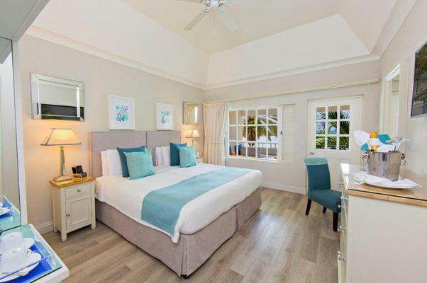 Blue Waters Resort and Spa