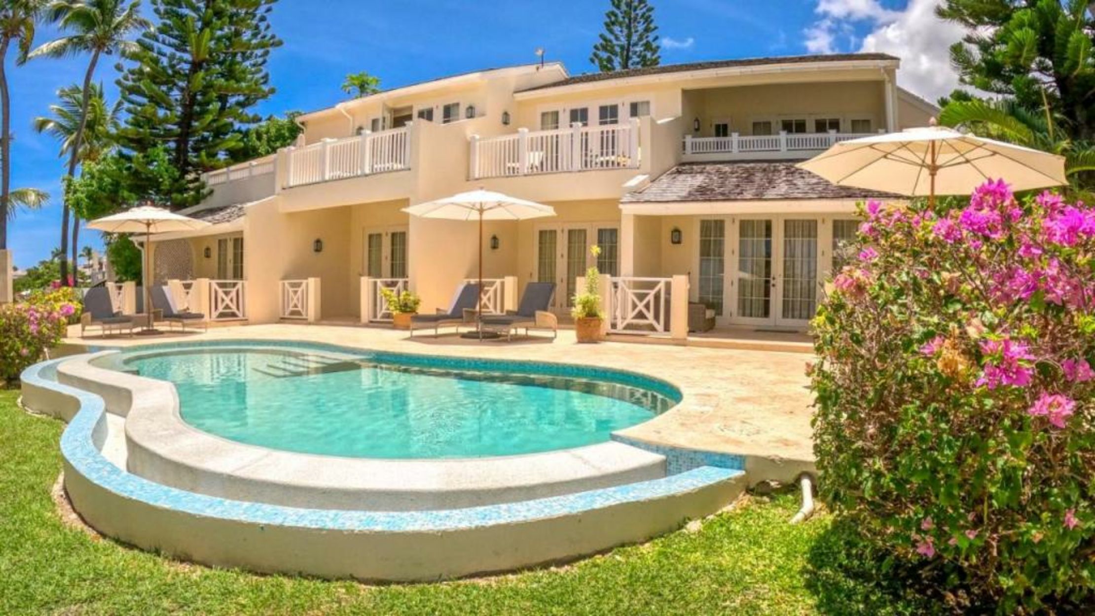 Blue Waters Resort and Spa