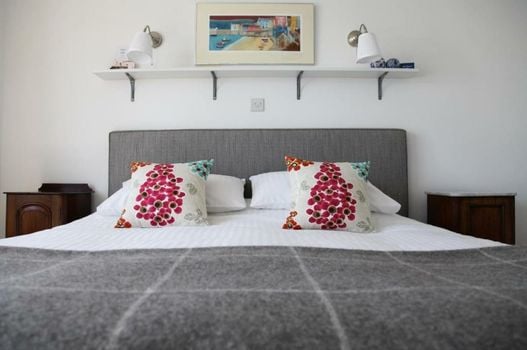 Cnapan Guest House