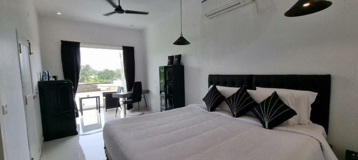 Kadal The Beach House
