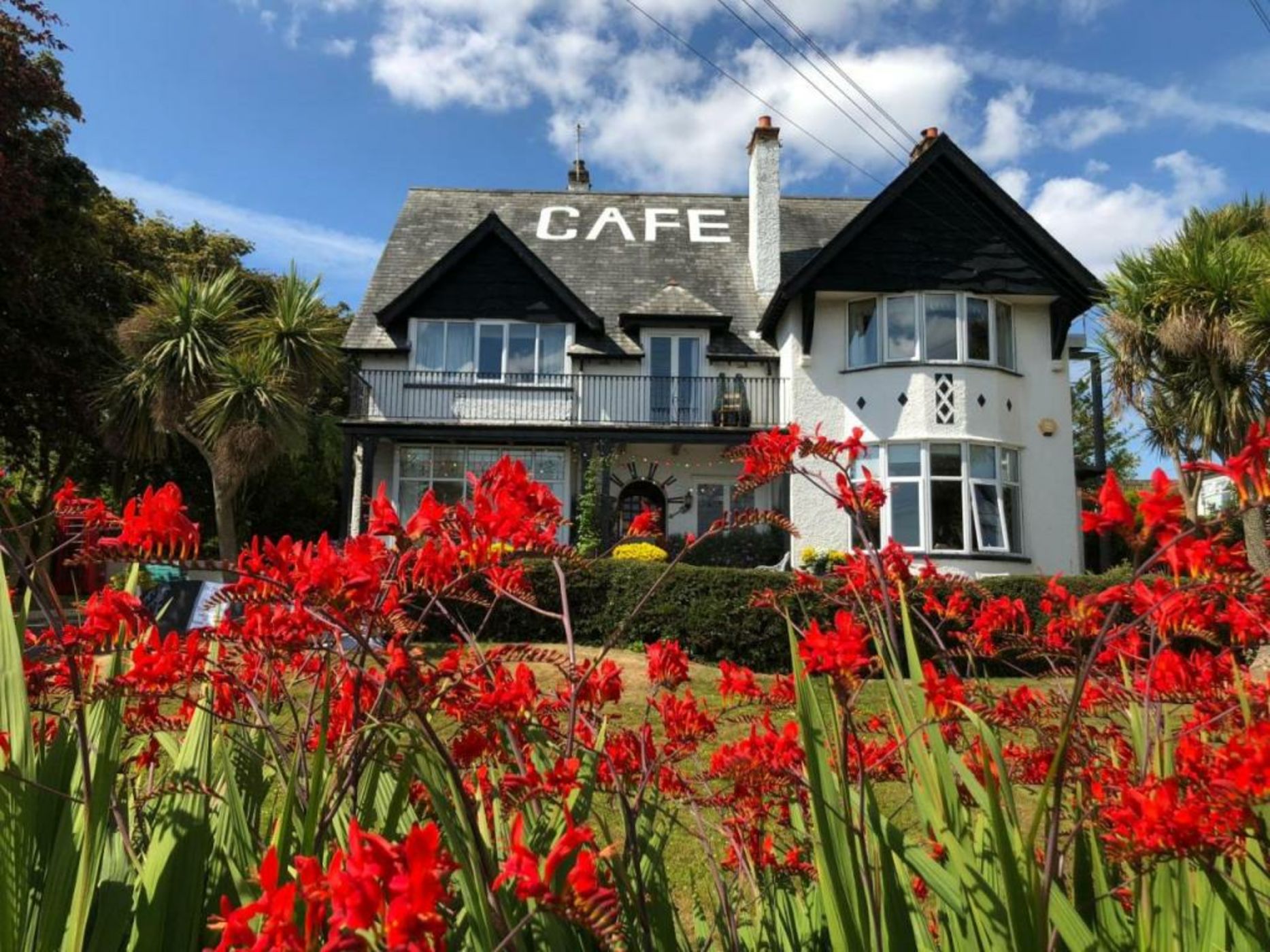 Cairn Bay Lodge
