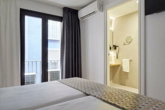 Hostal Arriazu