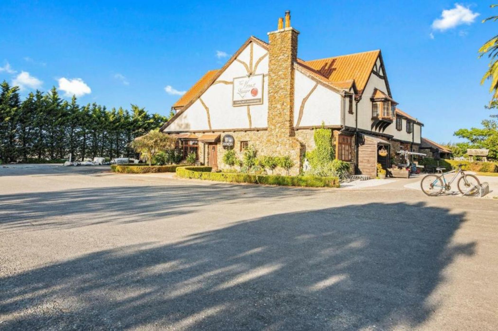 The Honest Lawyer, an Ascend Collection Hotel