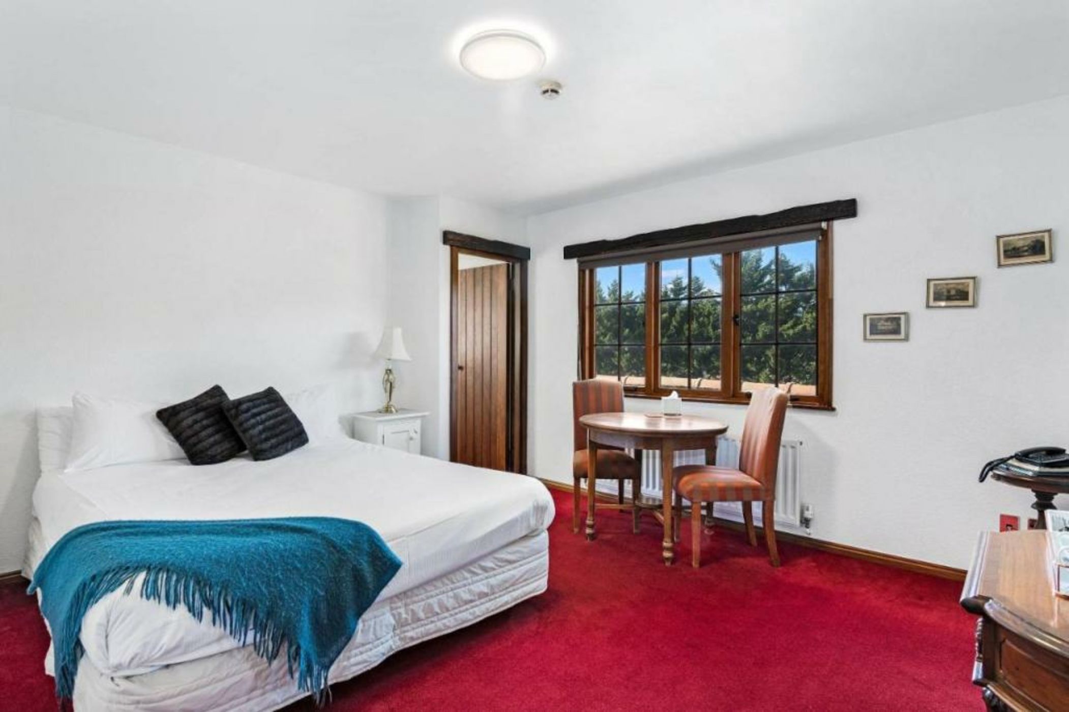 The Honest Lawyer, an Ascend Collection Hotel