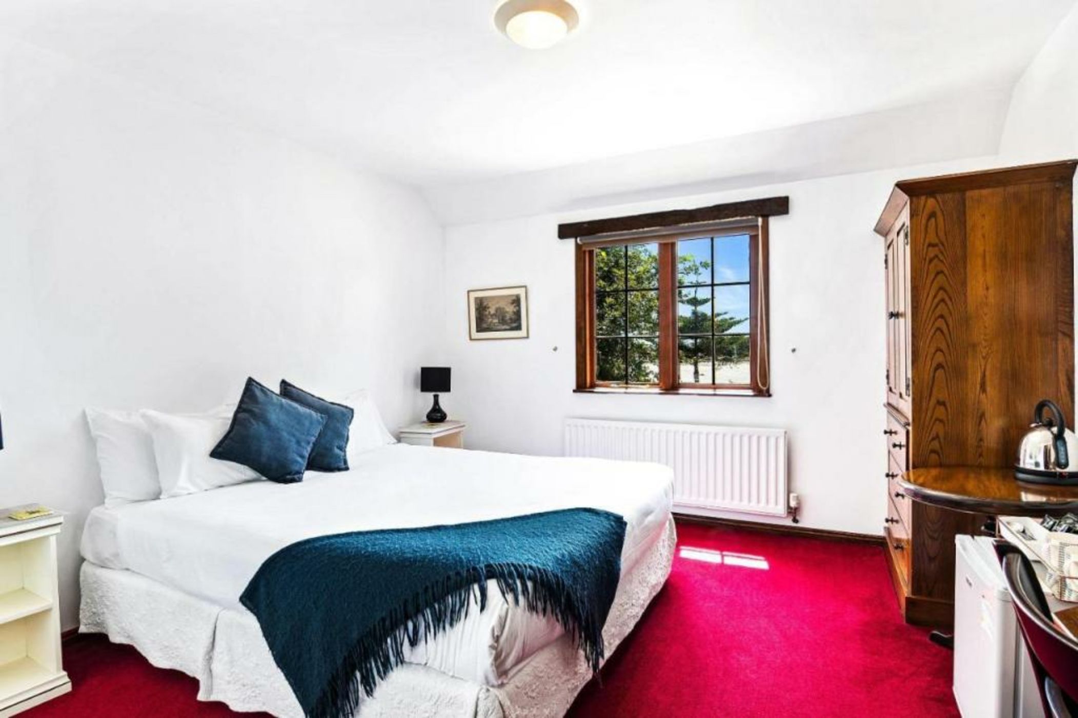 The Honest Lawyer, an Ascend Collection Hotel