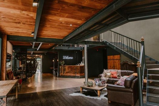 The Narrows Landing Hotel