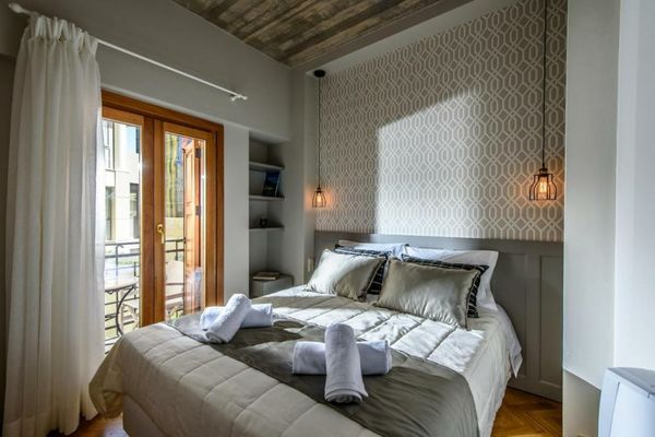 Candia Suites & Rooms
