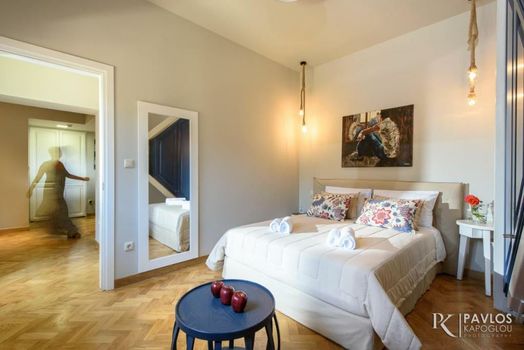 Candia Suites & Rooms