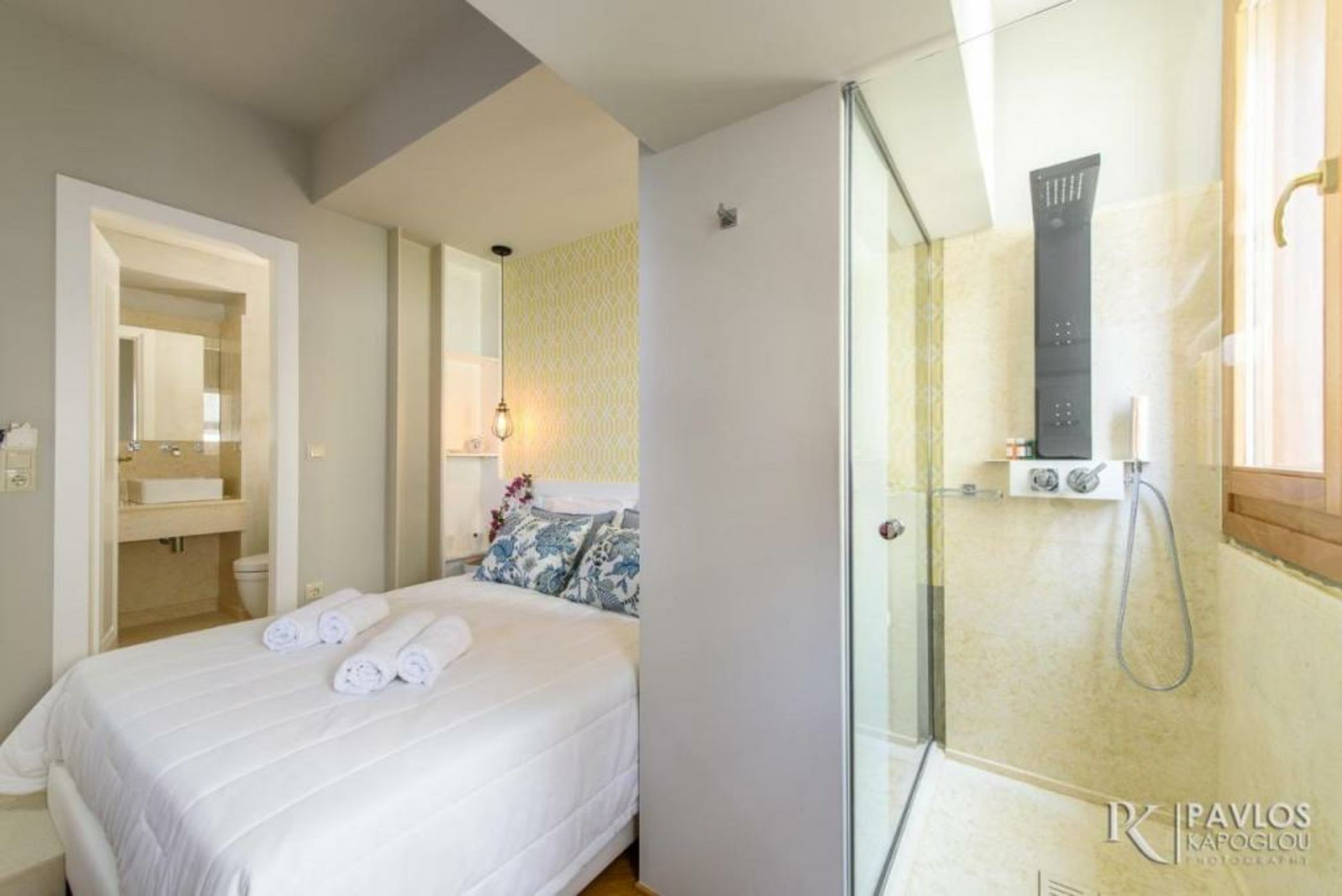 Candia Suites & Rooms