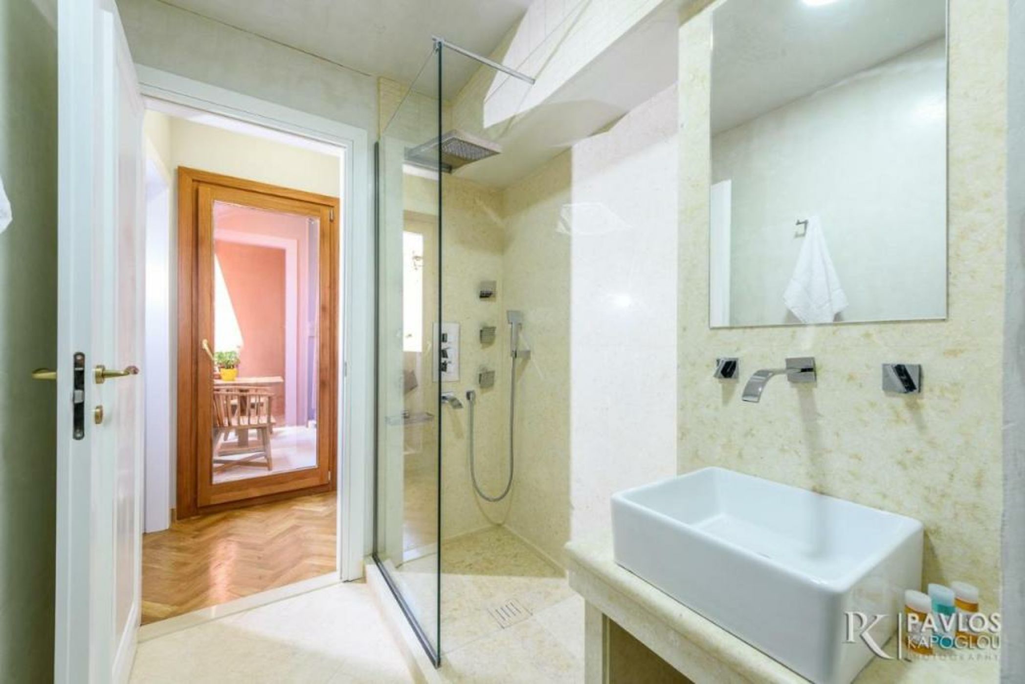 Candia Suites & Rooms