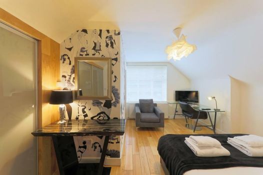 Stay 2a Boutique Rooms