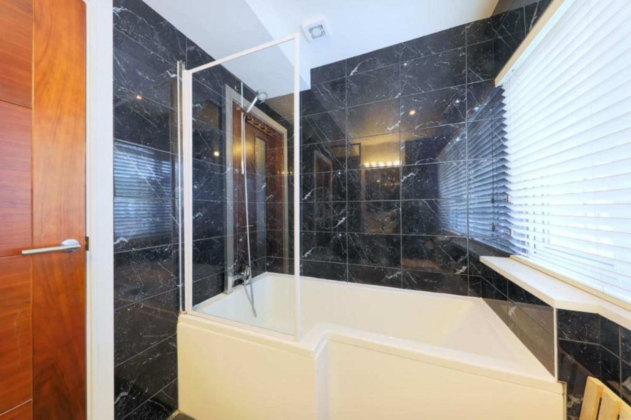 Stay 2a Boutique Rooms