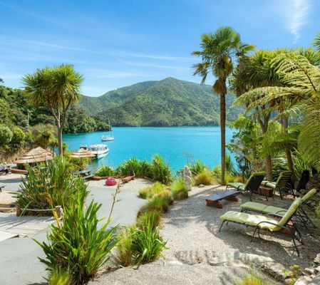 Lochmara Lodge - 20mins by boat from Picton
