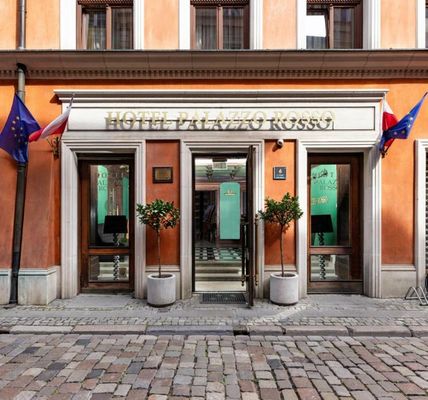 Palazzo Rosso Old Town