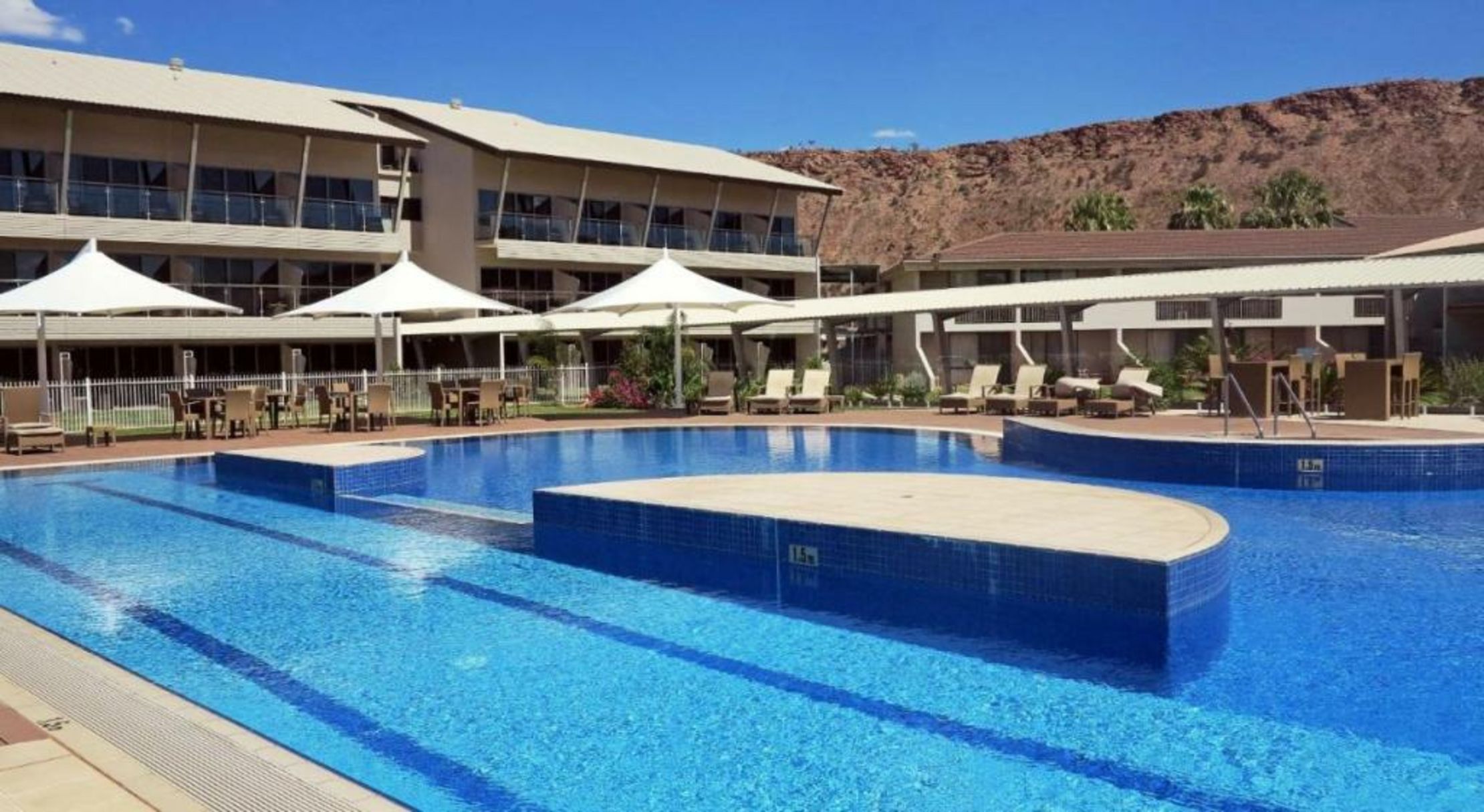 Crowne Plaza Alice Springs Lasseters by IHG