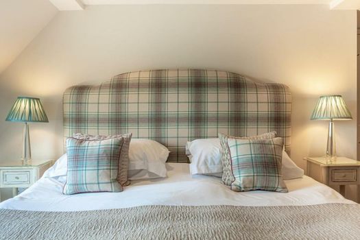 Lorne House Bed & Breakfast