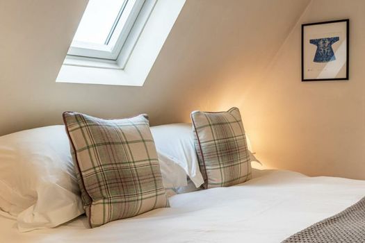Lorne House Bed & Breakfast