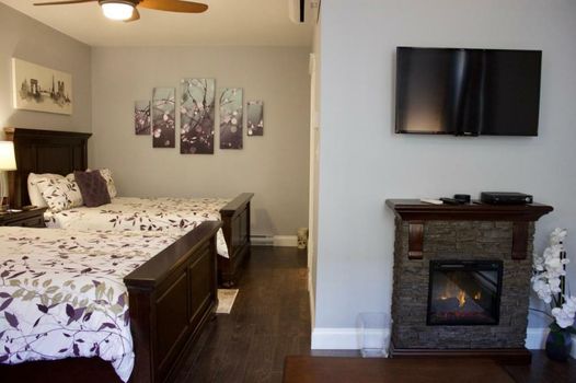 Tattingstone Inn