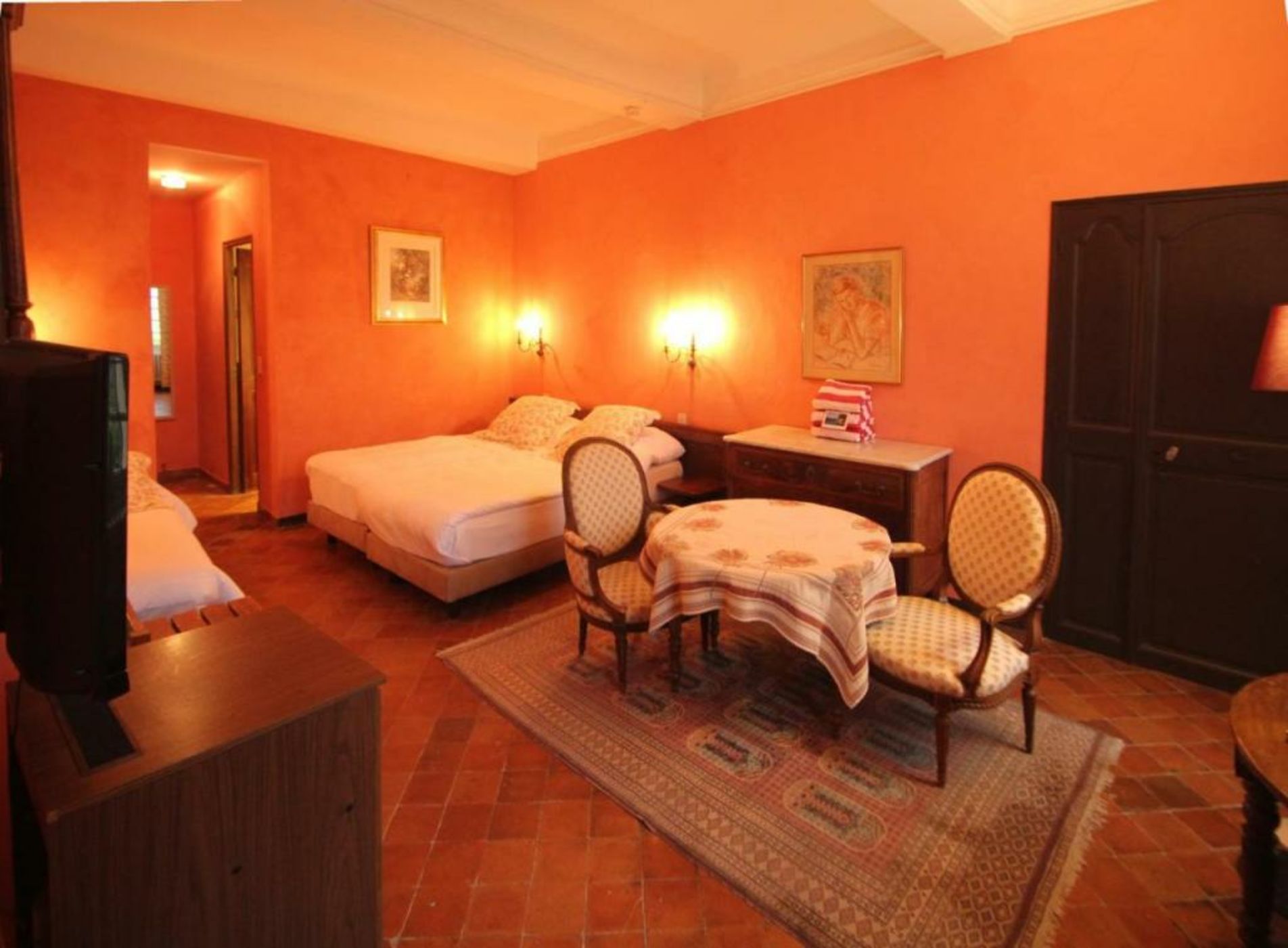 Hostellerie Le Beffroi