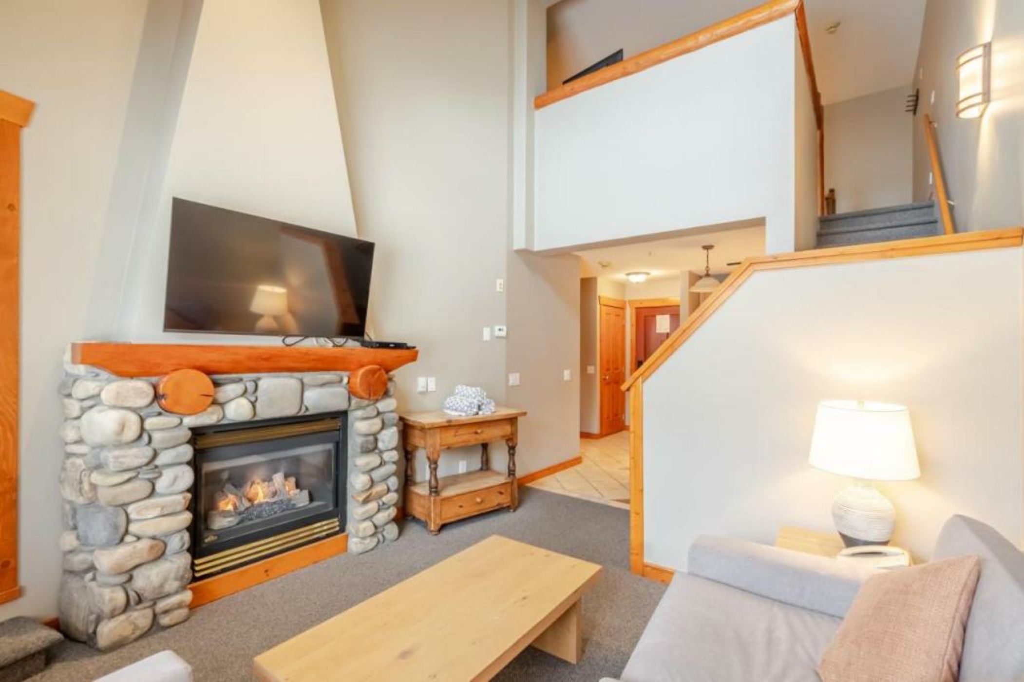 Lizard Creek Lodge