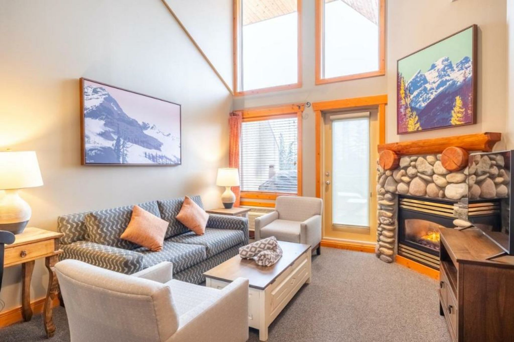 Lizard Creek Lodge