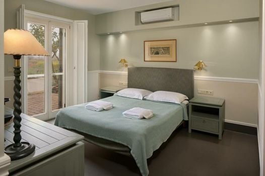 Varaba Country House