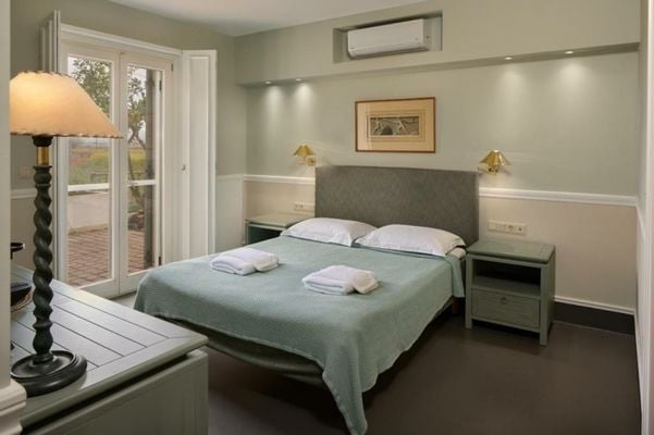 Varaba Country House