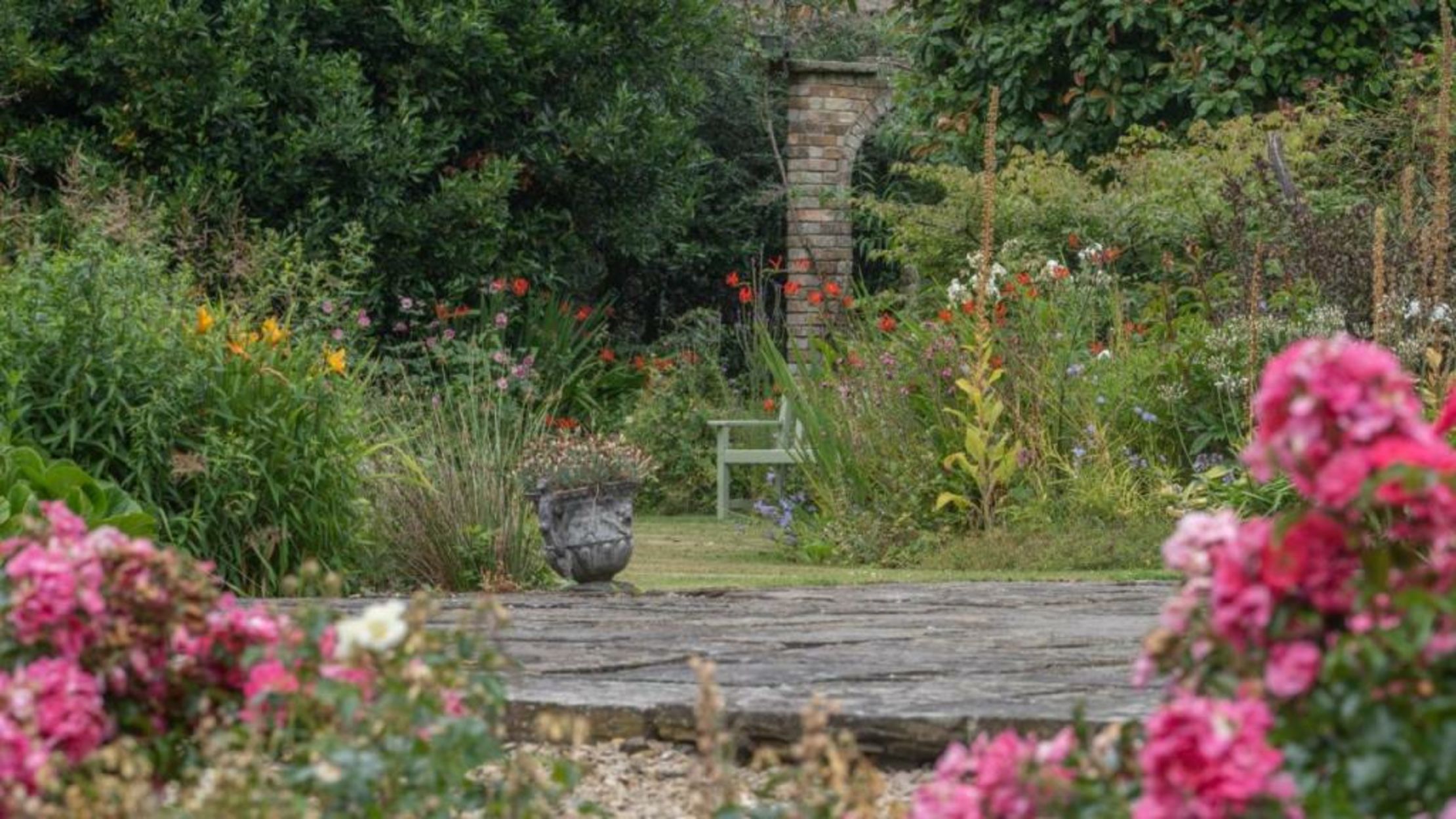 Pantybeiliau House Bed & Breakfast