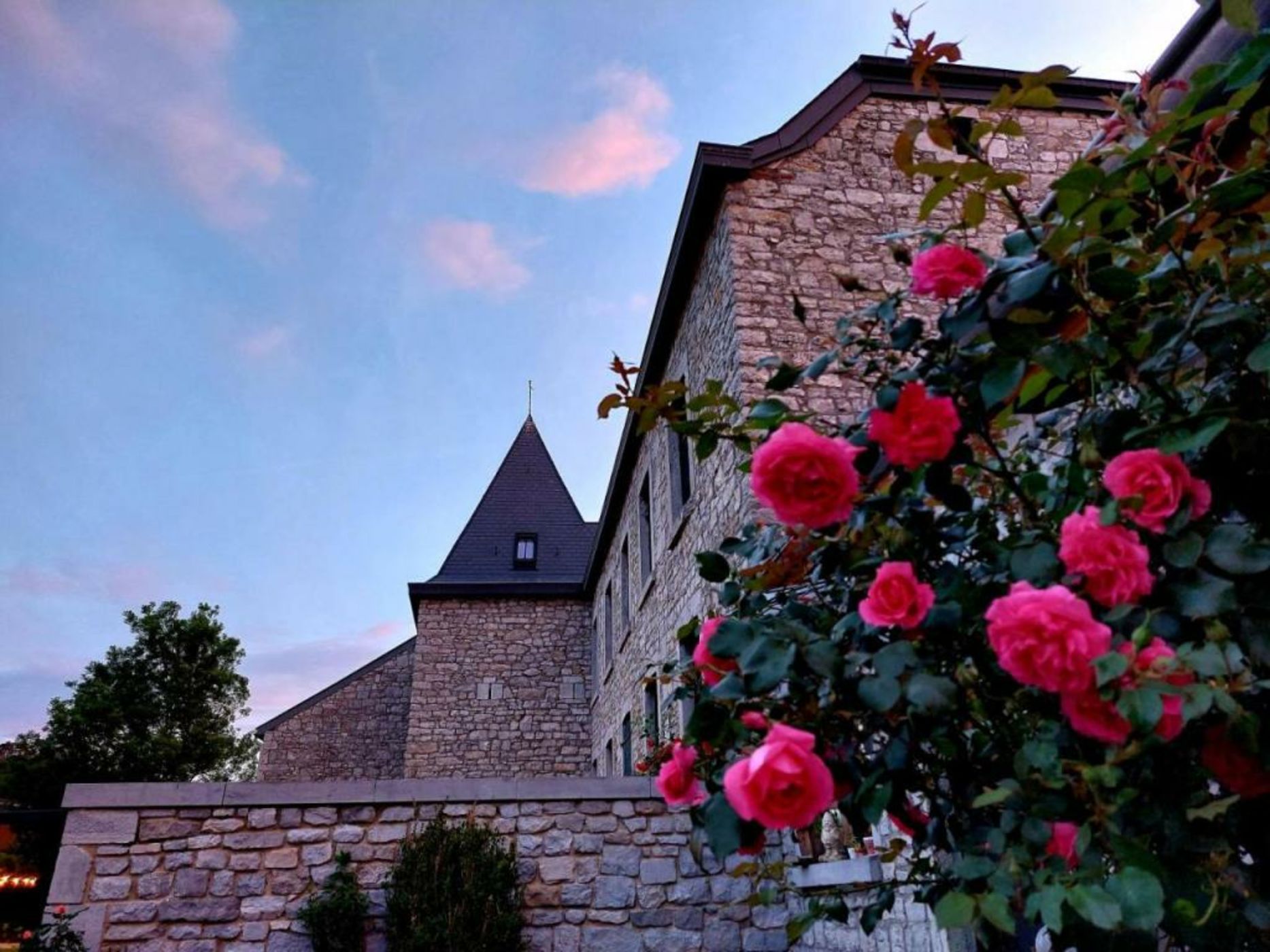 Les Suites de Petit Bomal