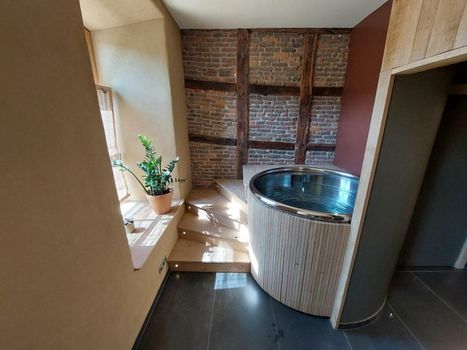 Les Suites de Petit Bomal