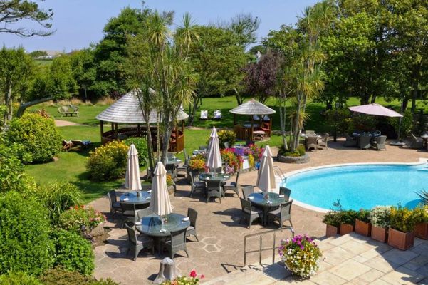 The Farmhouse Hotel and Restaurant