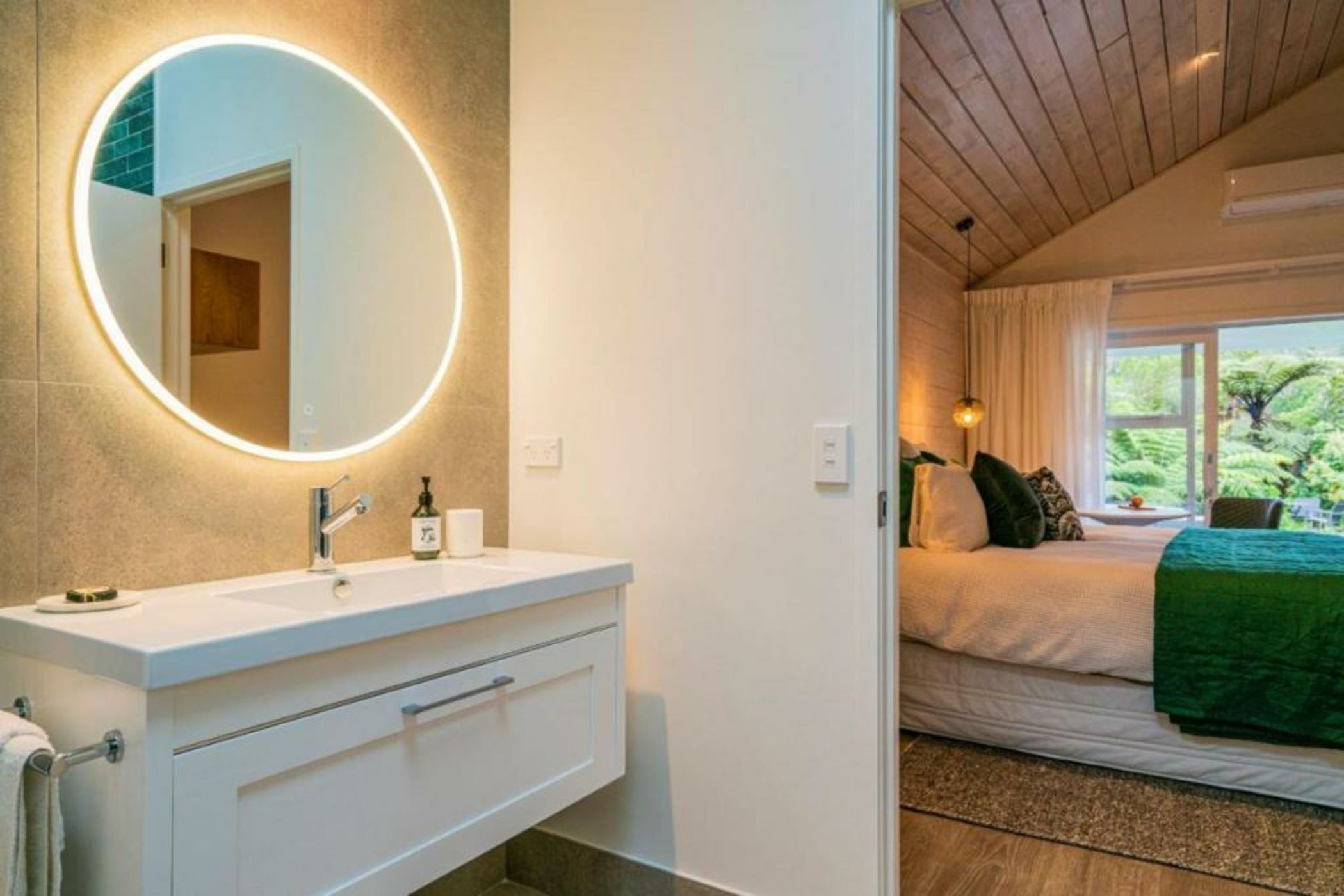 Wairua Lodge - Rainforest River Retreat