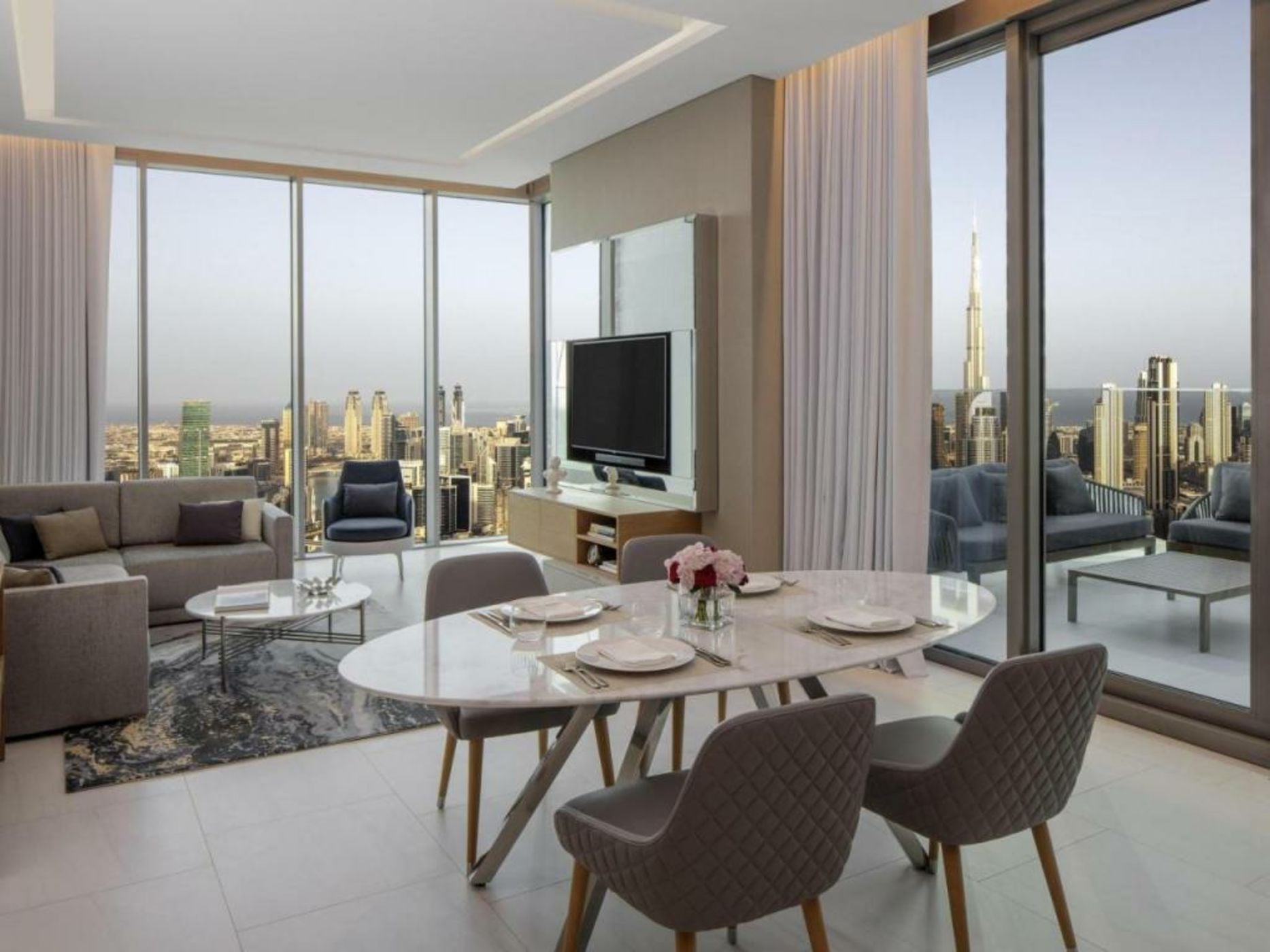 SLS Dubai Hotel & Residences