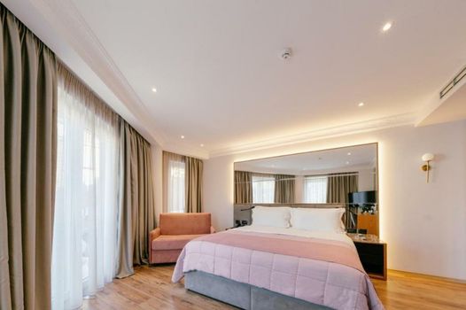 Moenia Boutique Hotel
