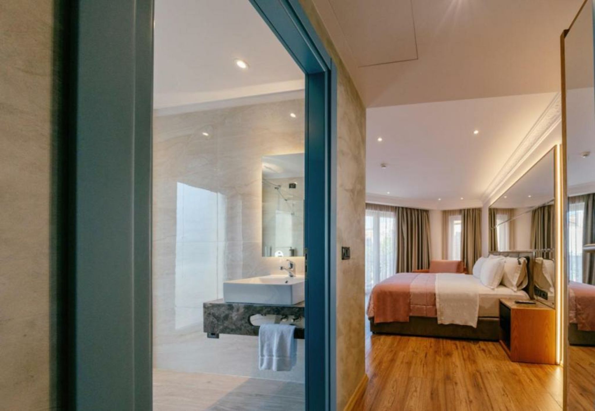 Moenia Boutique Hotel