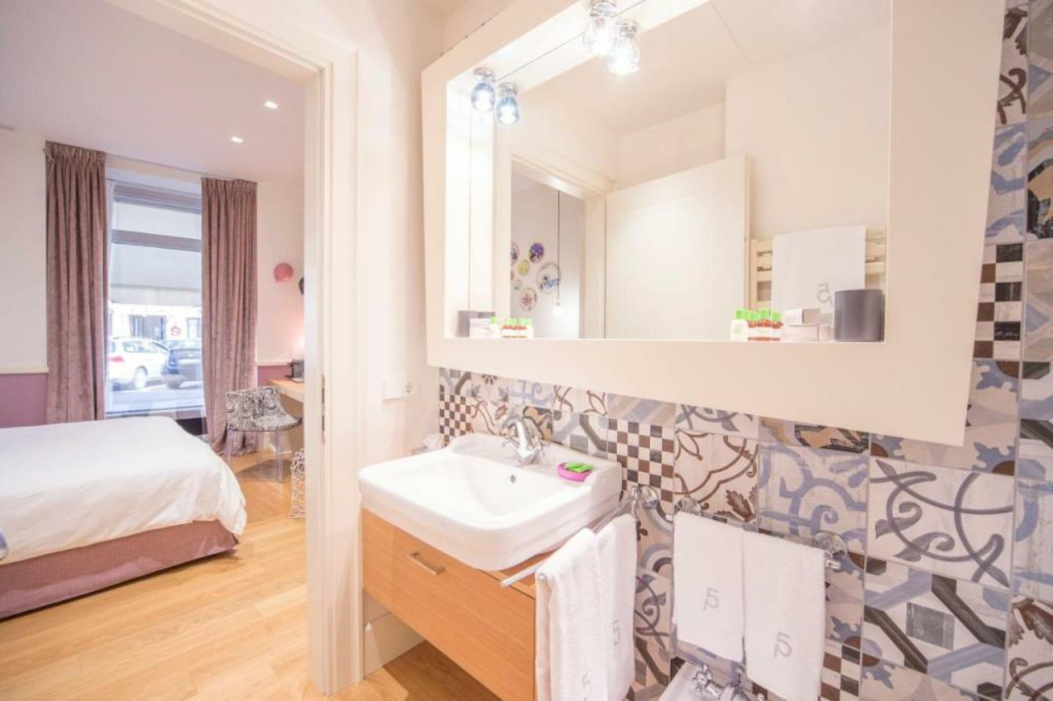 Cinque Rooms