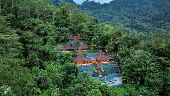 Villa Borobudur Resort