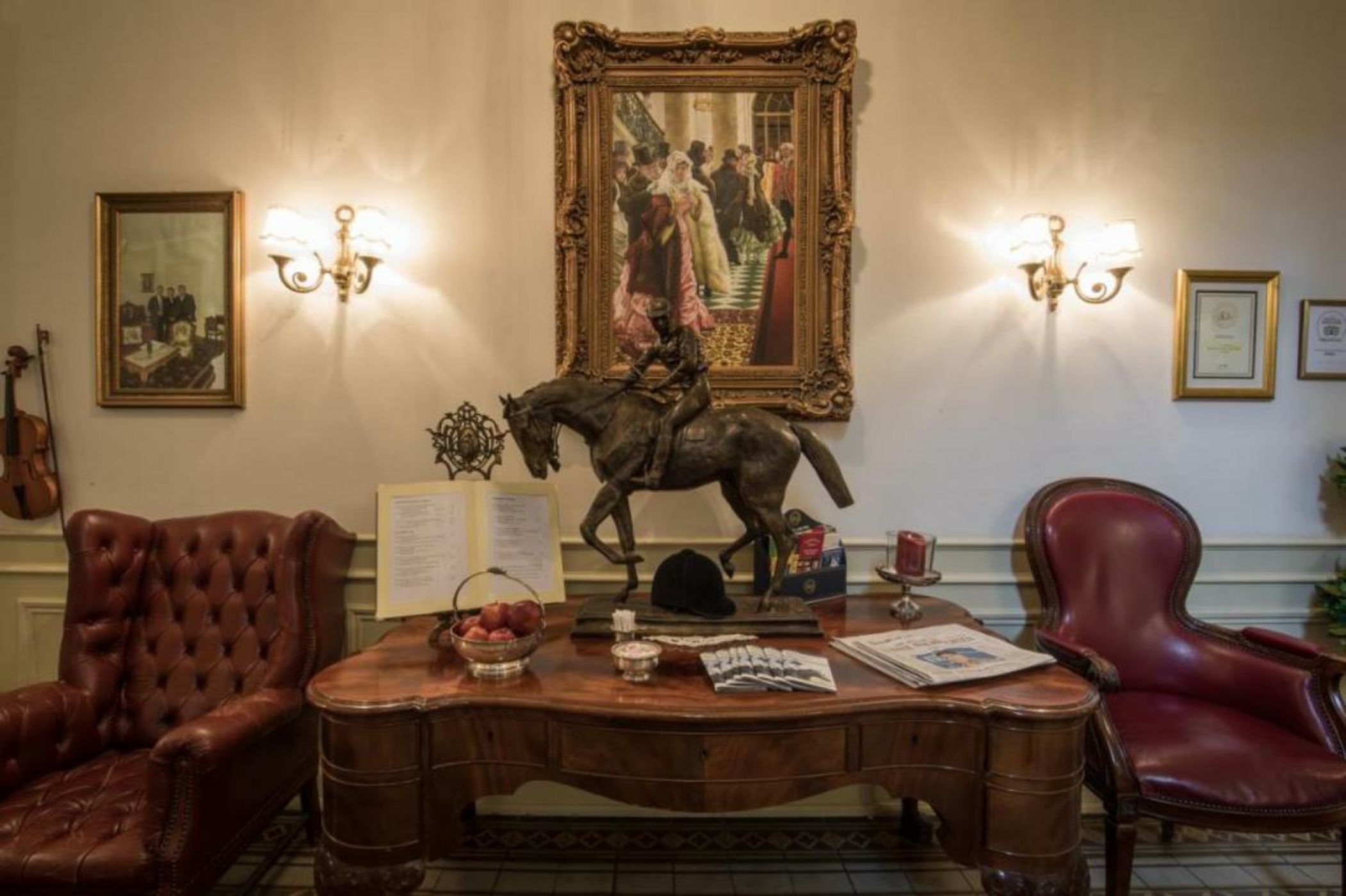 Hotel Belle Epoque