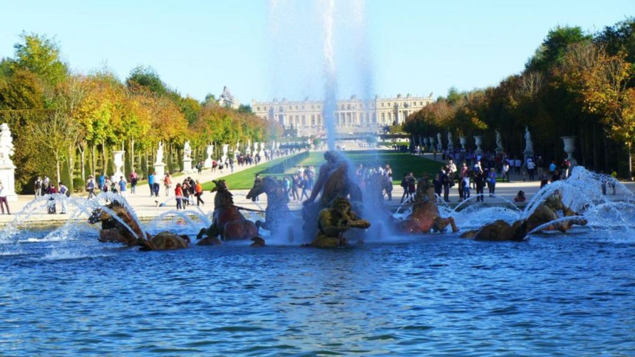 Les Versaillaises